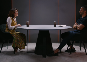 Janeiro Branco: Joel Jota recebe Dra. Ana Beatriz Barbosa no Jota Jota Podcast e discutem os motivos da piora da saúde mental nos próximos anos