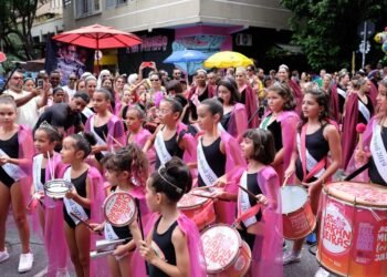 As Charangueiras realizam ensaio aberto no Parque do Palácio neste sábado