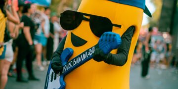 De A-Ha a Chiclete com Banana: Asa de Banana revela repertório que transforma clássicos do Rock 80 em hinos de Axé no sábado de Carnaval