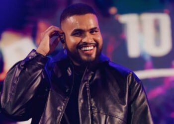 Yan, fenômeno do pagode, confirma mais de 20 shows no Carnaval, se apresenta nos principais camarotes da Sapucaí e estreia seu primeiro bloco