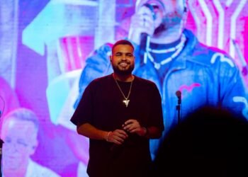 Yan estreia bloco “Seremos Felizes” no Carnaval do Rio neste sábado (14)