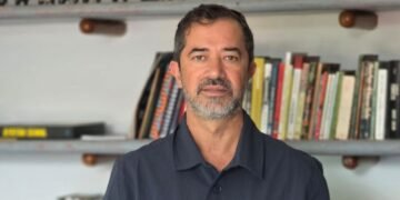 Angelo Soares : O corretor que construiu trajetória no mercado de alto padrão do Litoral Norte