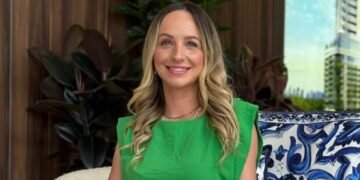 De Curitiba para o topo do mercado imobiliário de luxo em SP : A corretora que ficou conhecida como “Britney da Cyrela”